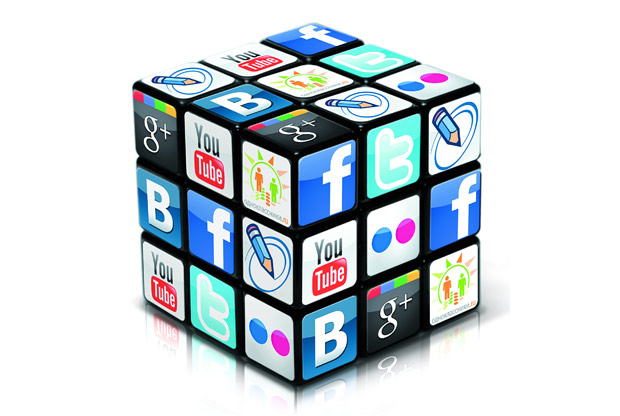 Привычки в соцсетях, от которых стоит избавиться к 30 годам