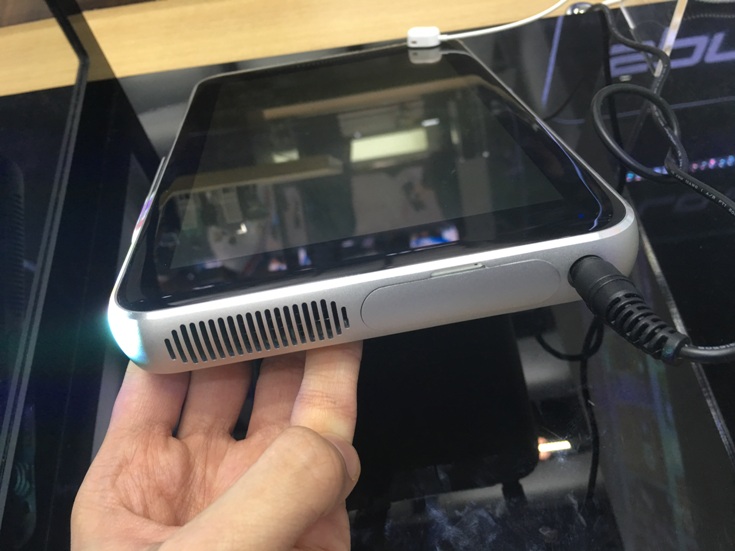 ZTE представила гибрид SPro Plus 