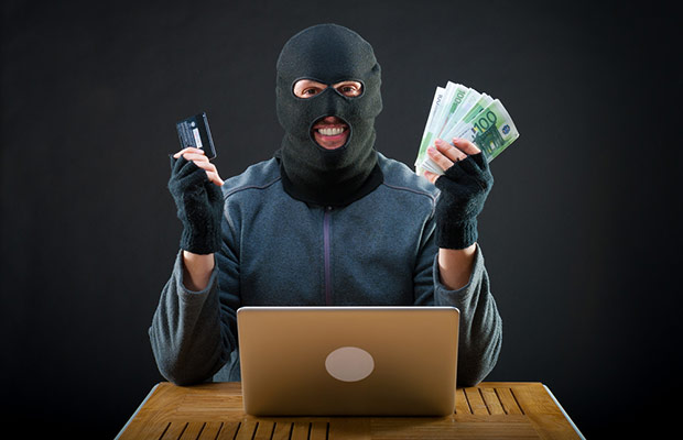 Хакеры ищут тех, кто пишет с ошибками