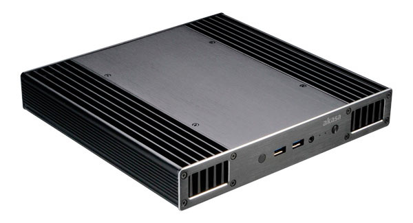 Корпус Akasa Plato X6 изготовлен из алюминия и играет роль радиатора