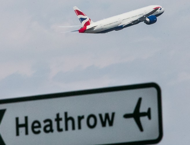 В Лондоне зафиксировано первое столкновение пассажирского самолета с дроном