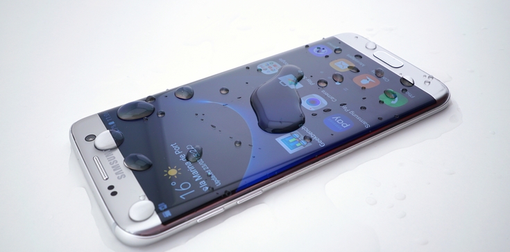 Рынок смартфонов Индии вырос на 21,4%