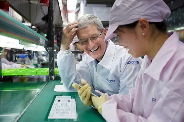 Роботизация Foxconn лишила рабочих мест 60 тыс. человек