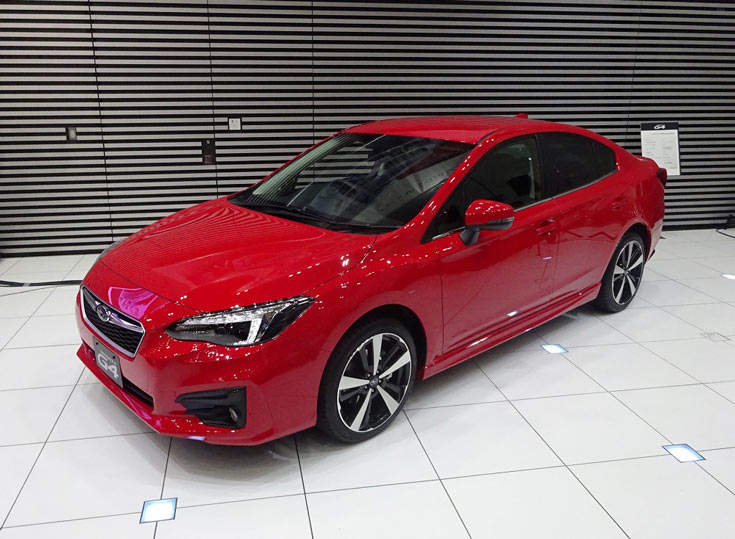 Задача подушки — при столкновении предотвратить удар головы пешехода