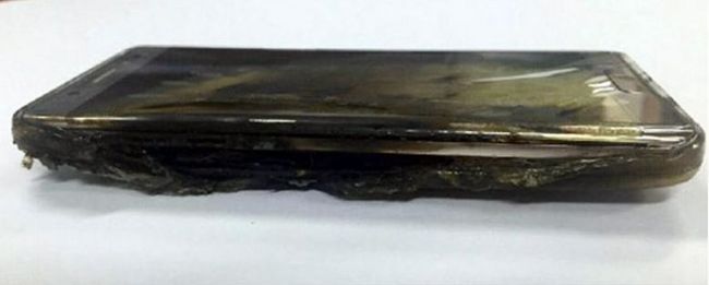 Смартфон Samsung Galaxy Note7 загорелся в руках шестилетнего мальчика