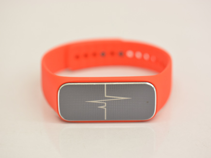 Военных Израиля обеспечат специальными трекерами активности