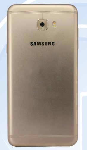 Смартфоны Samsung Galaxy C5 Pro и C7 Pro могут поступить в продажу 21 января