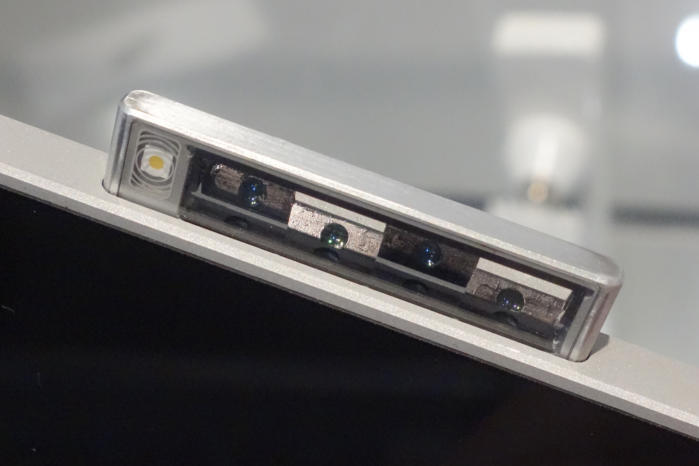 Камеры, выступающие из тонких корпусов смартфонов, можно совсем убрать