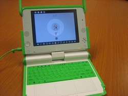 MIT OLPC XO ноутбук